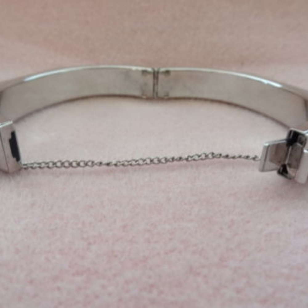Vintage Silver tone GUILLOCHE Rose Enamel Bangle - Picture 3 of 4